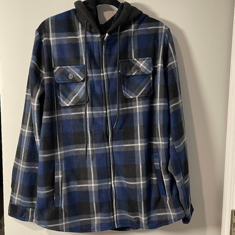River Trail Mens Navy and Black Plaid Fleece Lined Hoodie Jacket, Med or Lg NWT